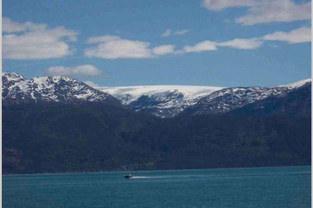Panoramaresort In Hardangerfjorden Leilighet I Sjokanten Ved Hardangerfjorden For 7 Personer Boat , Sauna,Kajak, Sup For Rent Øystese 외부 사진
